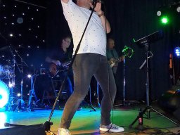 Optreden Cameo